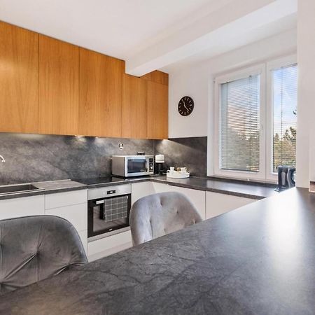 Barbyb Apartment - With Free Parking Братислава Экстерьер фото
