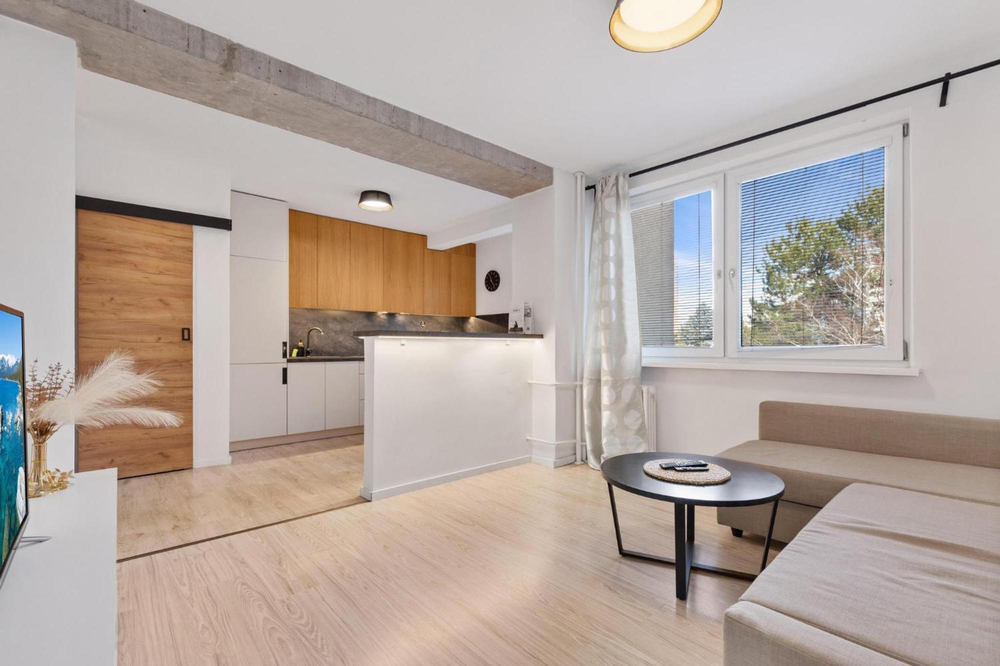 Barbyb Apartment - With Free Parking Братислава Экстерьер фото